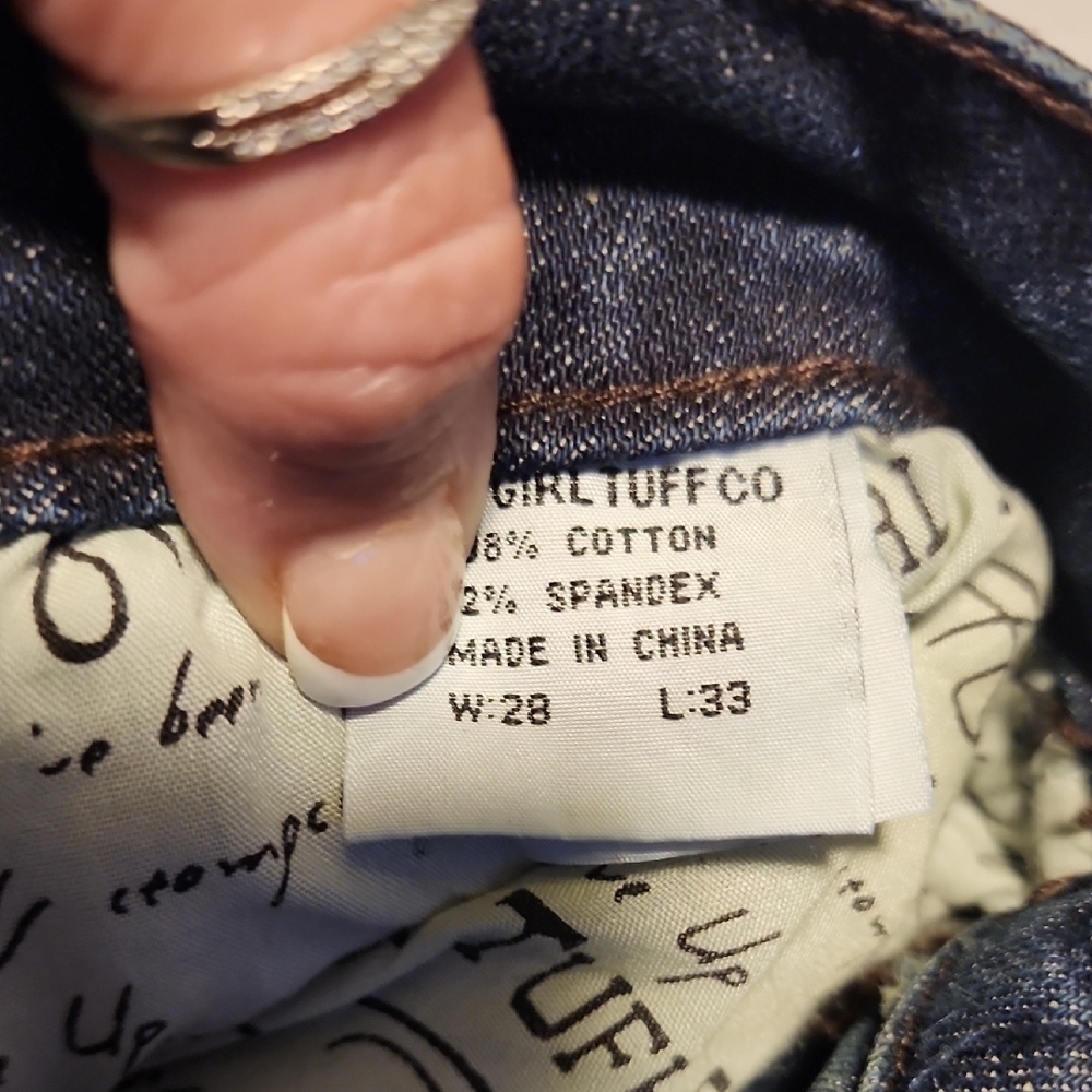 Cowgirl Tuff NWT Trailblaibers Blue Denim Jeans with Embroidery In Size 29 - Picture 5 of 10